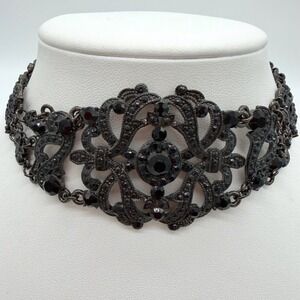 Via Collection London VCLM Black Rhinestone Filigree Statement Necklace